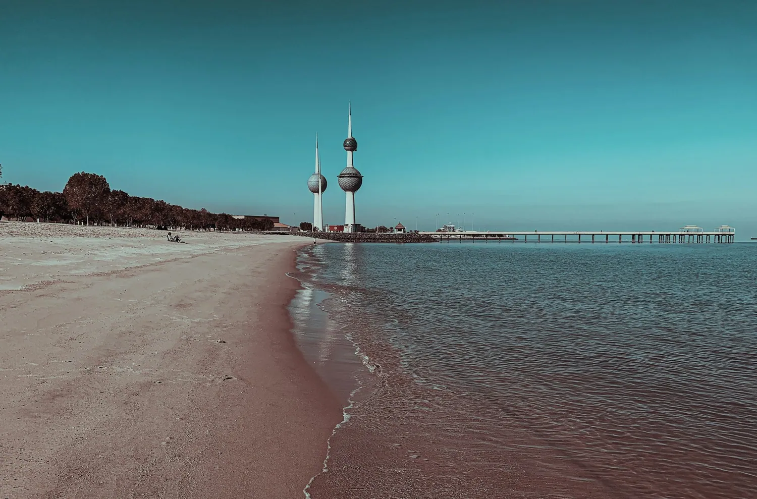 Kuwait-tårnene ved Persiabukta i Kuwait by