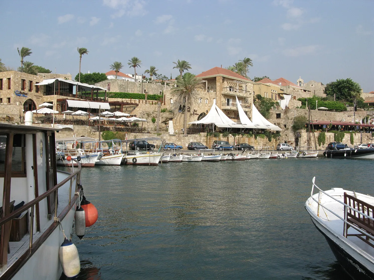 Havnen i gamlebyen Byblos i Libanon