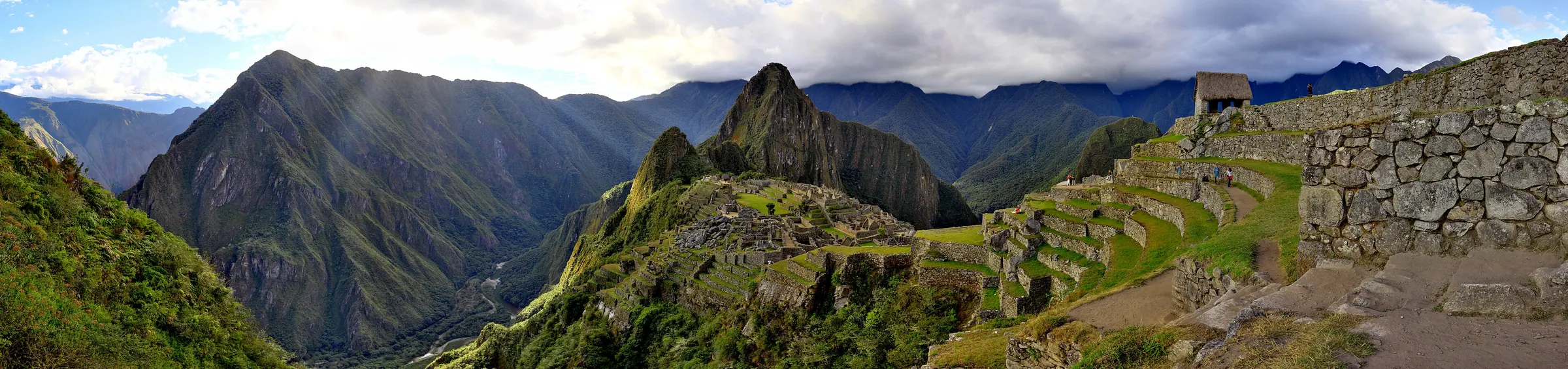 Machu Picchu i Andesfjellene i Peru